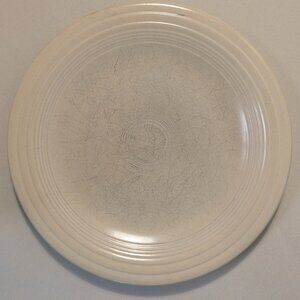 Vintage Fiesta Original Ivory 10" Dinner Plate, Homer Laughlin 1936-1969